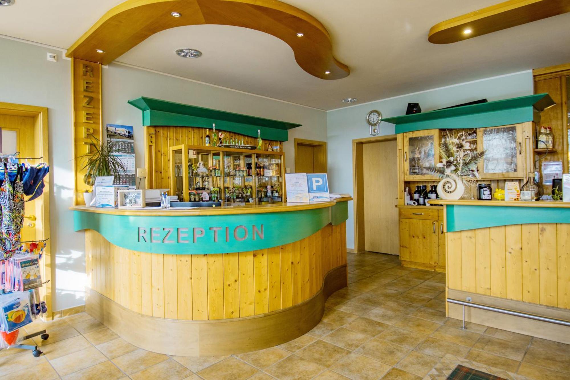 Ferien Hotel Spree-Neisse Neuhausen  Екстериор снимка
