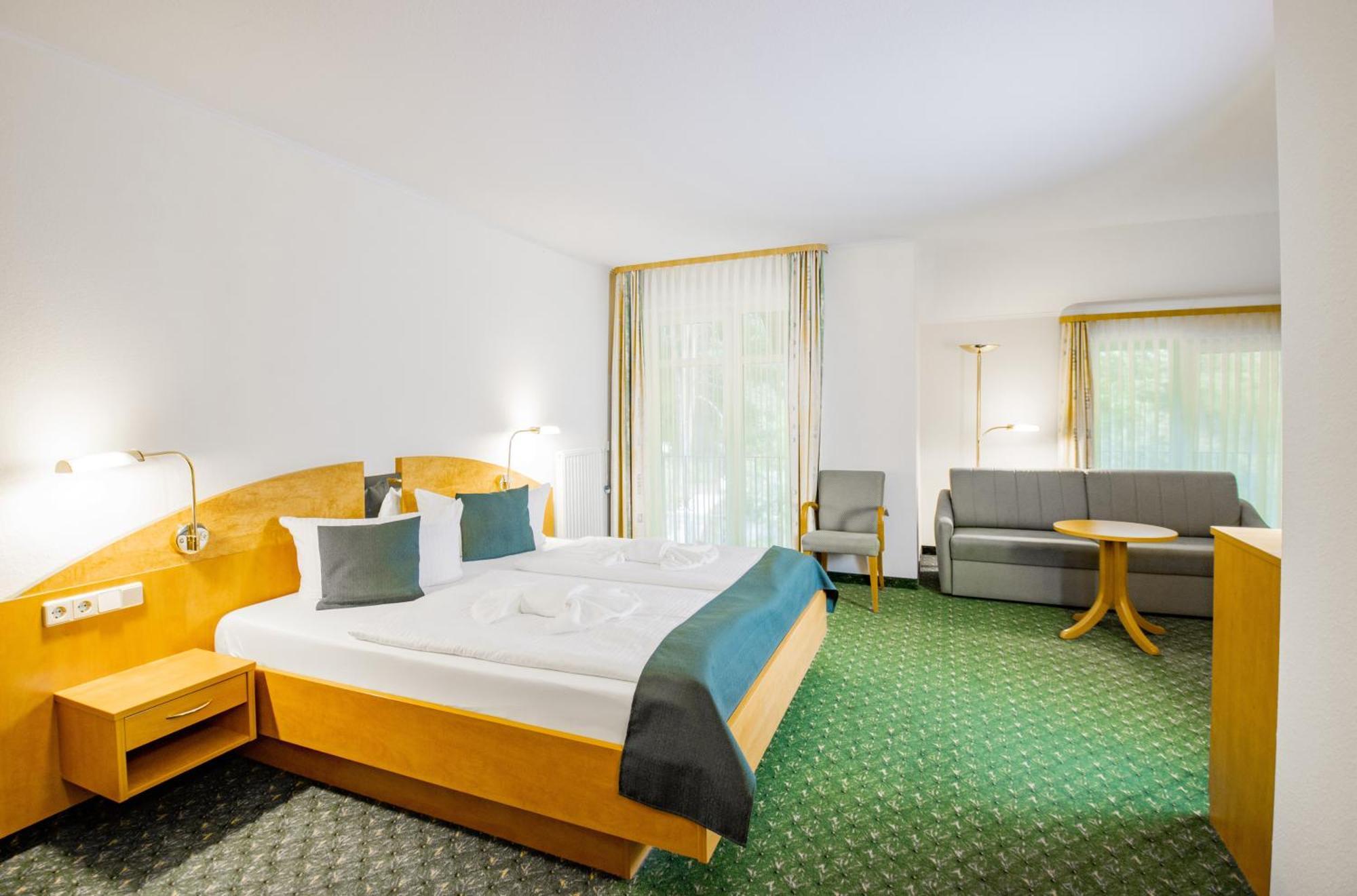 Ferien Hotel Spree-Neisse Neuhausen  Екстериор снимка
