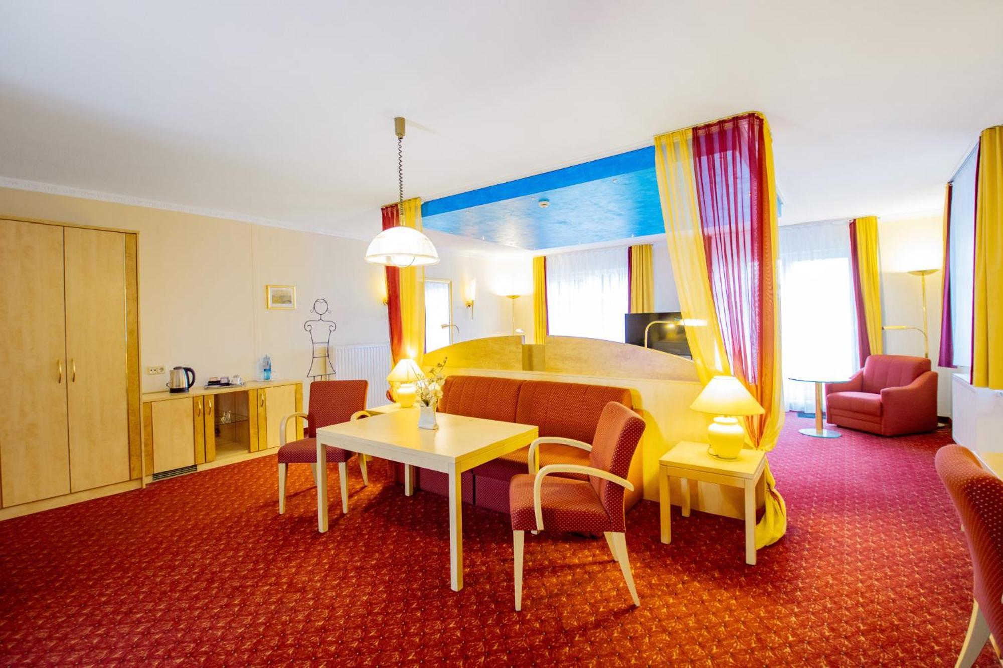 Ferien Hotel Spree-Neisse Neuhausen  Стая снимка