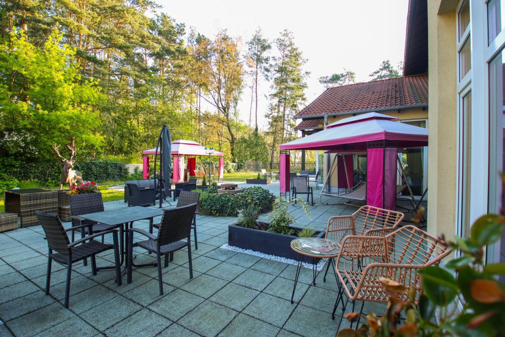 Ferien Hotel Spree-Neisse Neuhausen  Екстериор снимка
