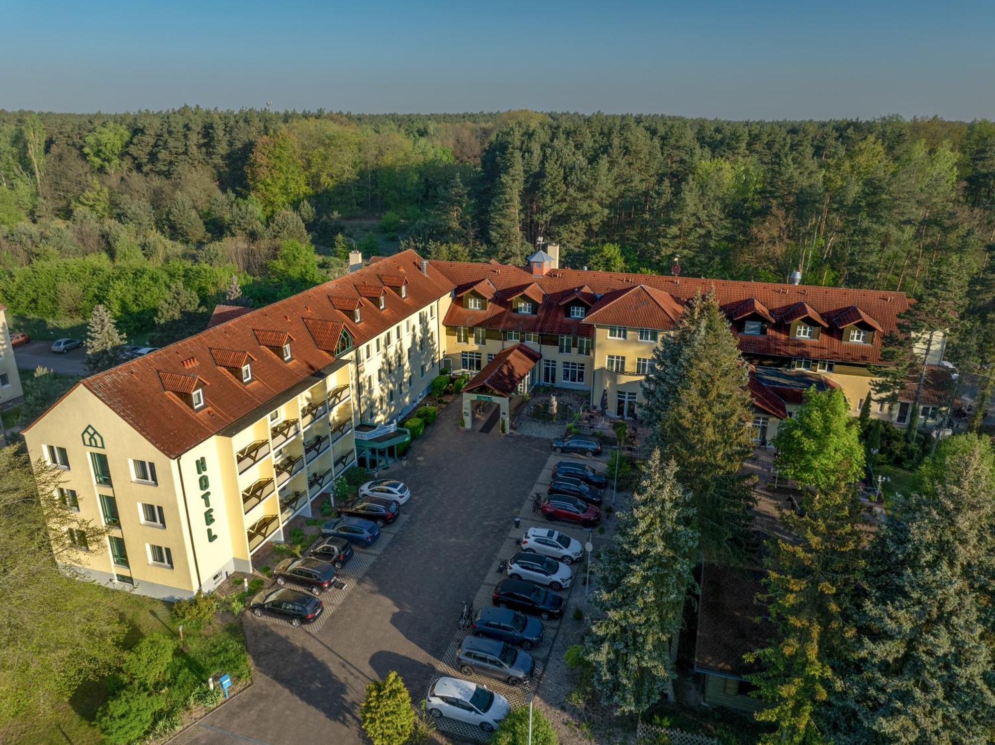 Ferien Hotel Spree-Neisse Neuhausen  Екстериор снимка