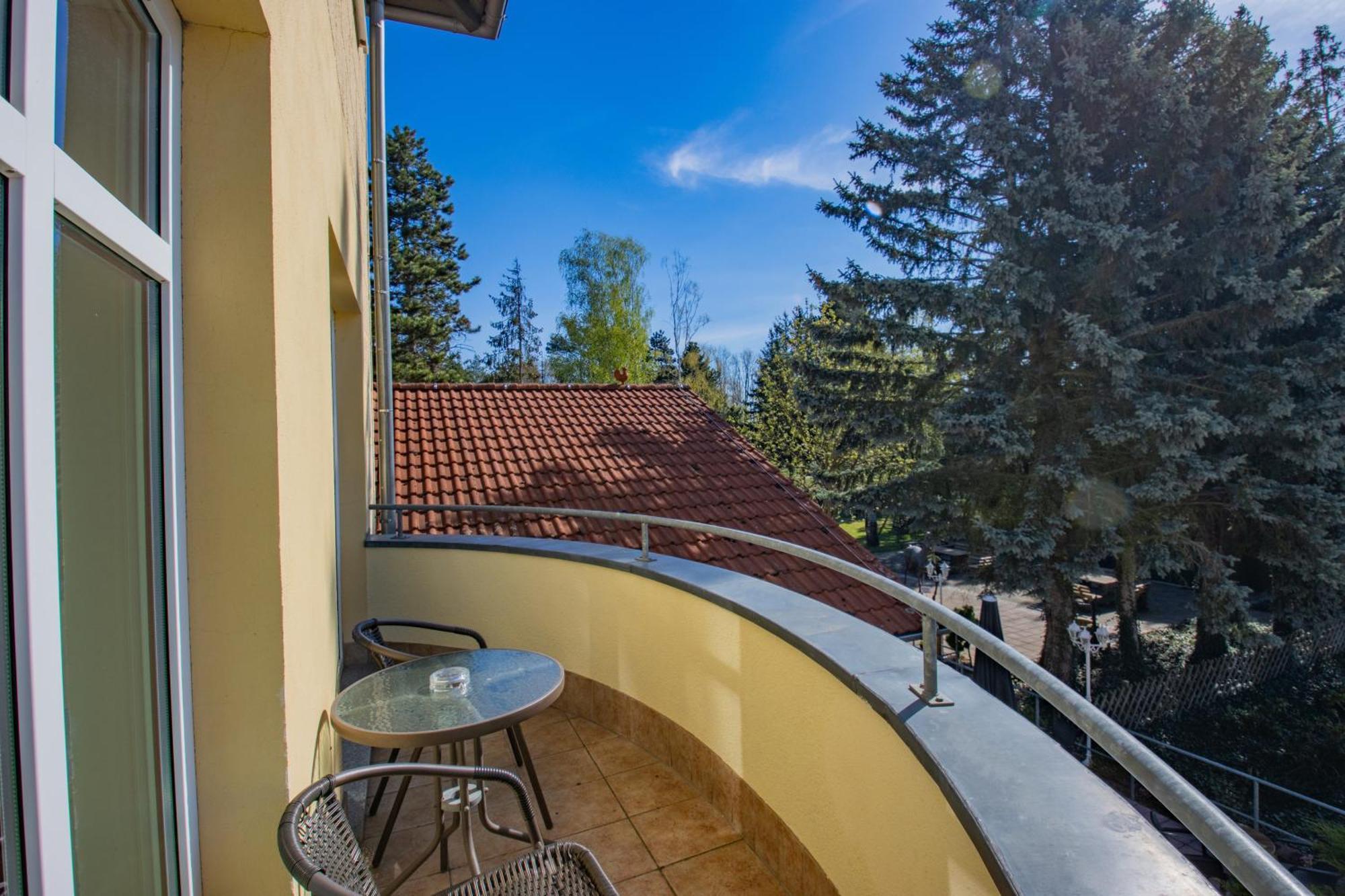 Ferien Hotel Spree-Neisse Neuhausen  Екстериор снимка
