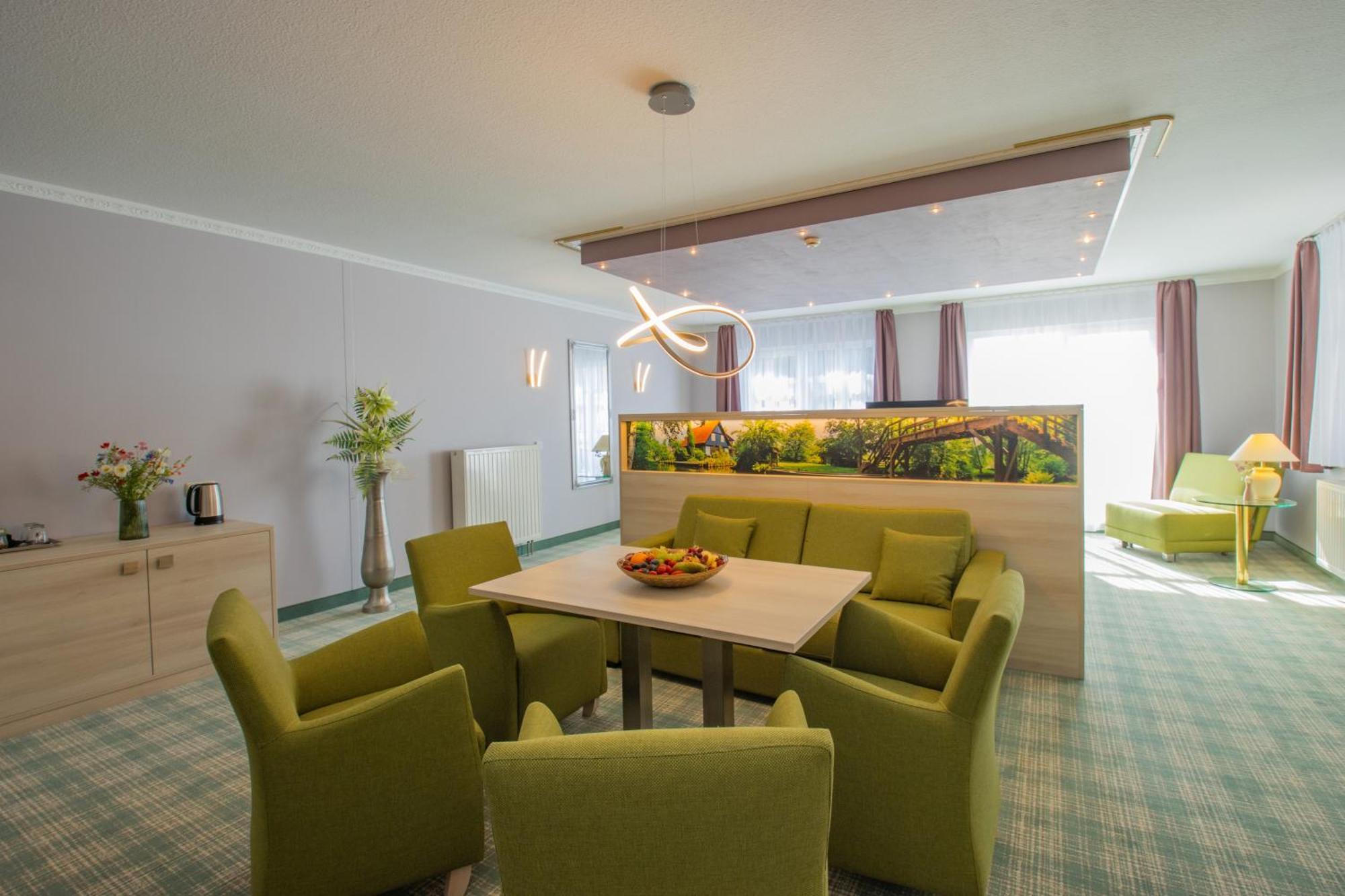Ferien Hotel Spree-Neisse Neuhausen  Екстериор снимка