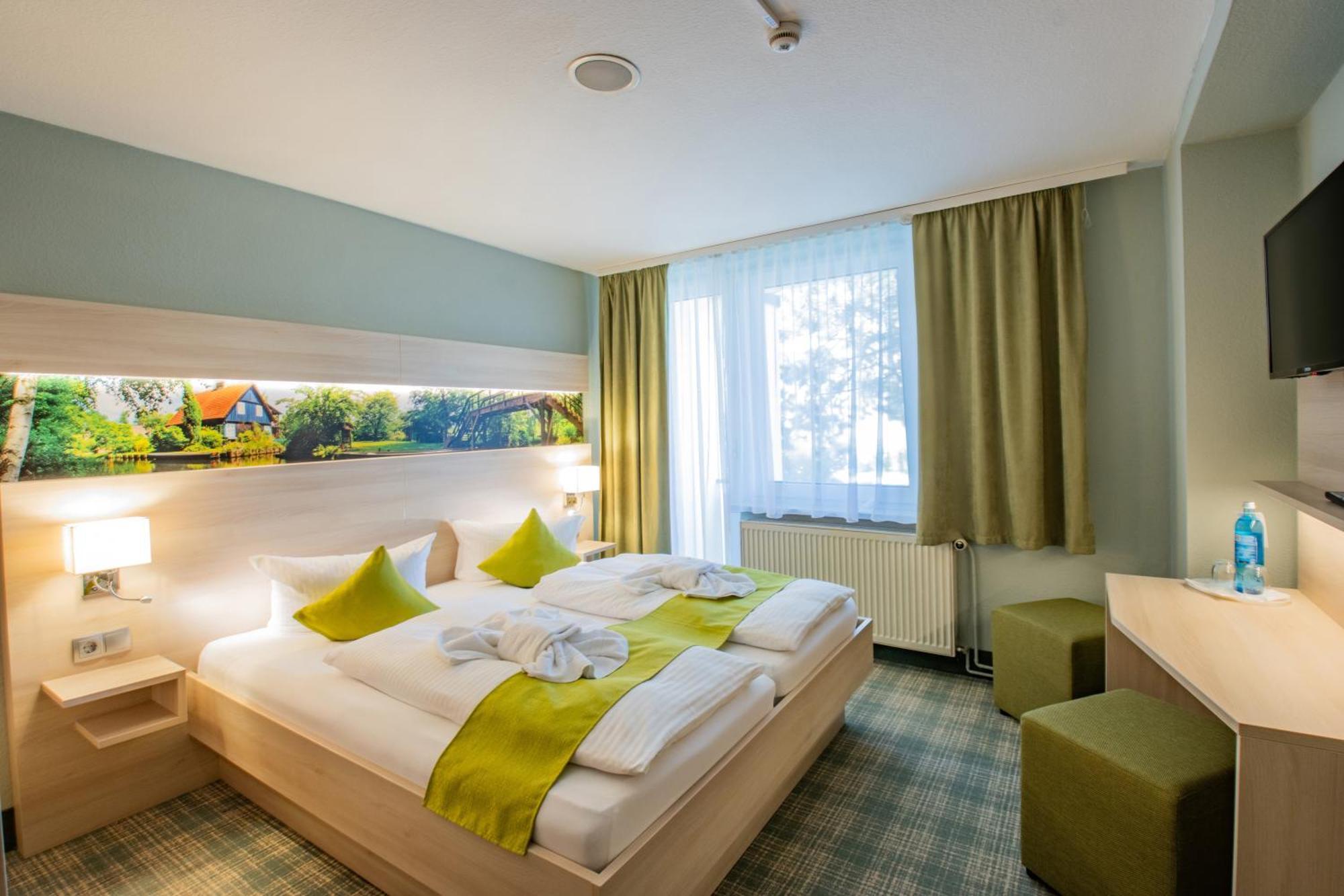 Ferien Hotel Spree-Neisse Neuhausen  Екстериор снимка