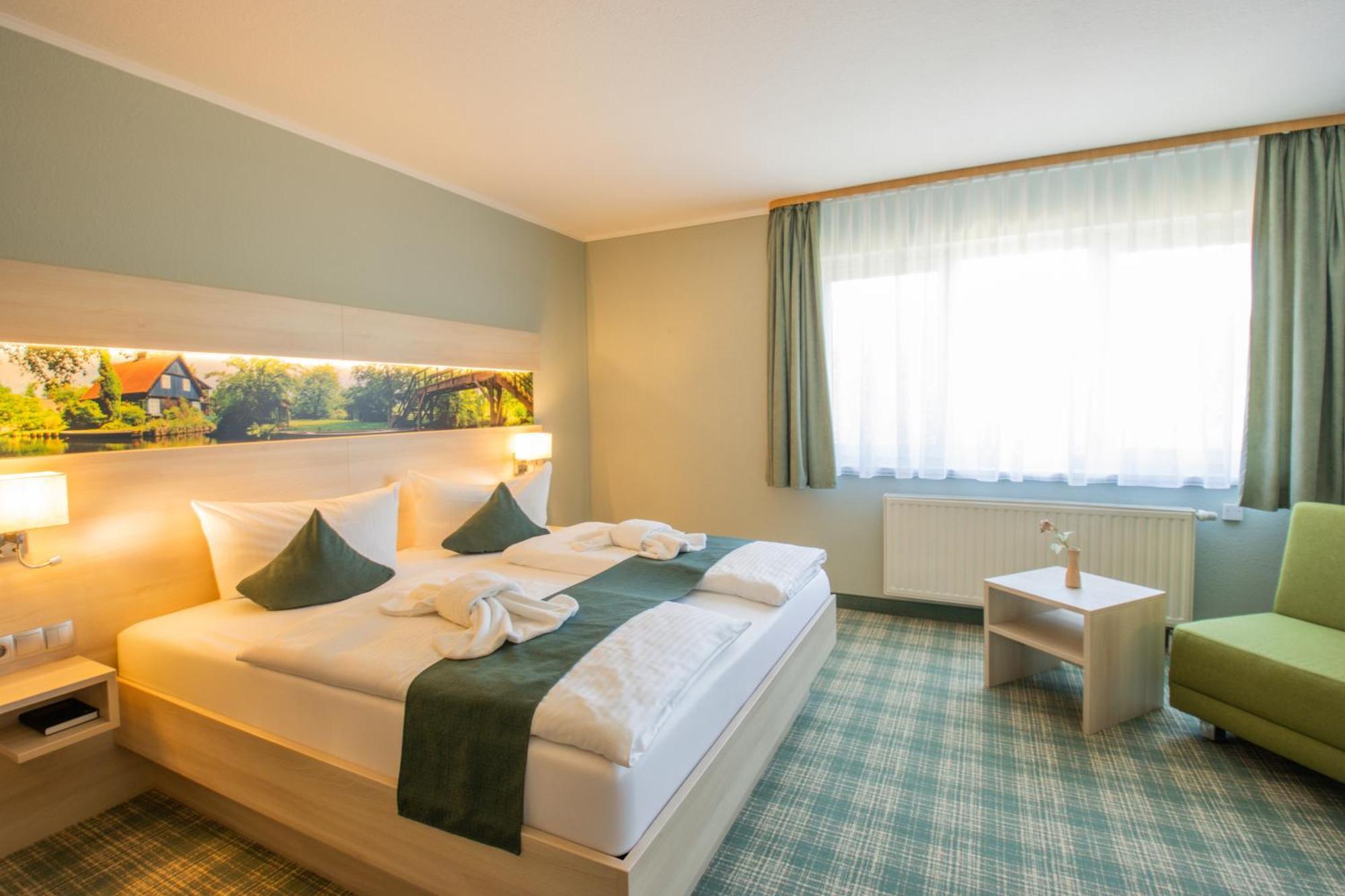 Ferien Hotel Spree-Neisse Neuhausen  Екстериор снимка