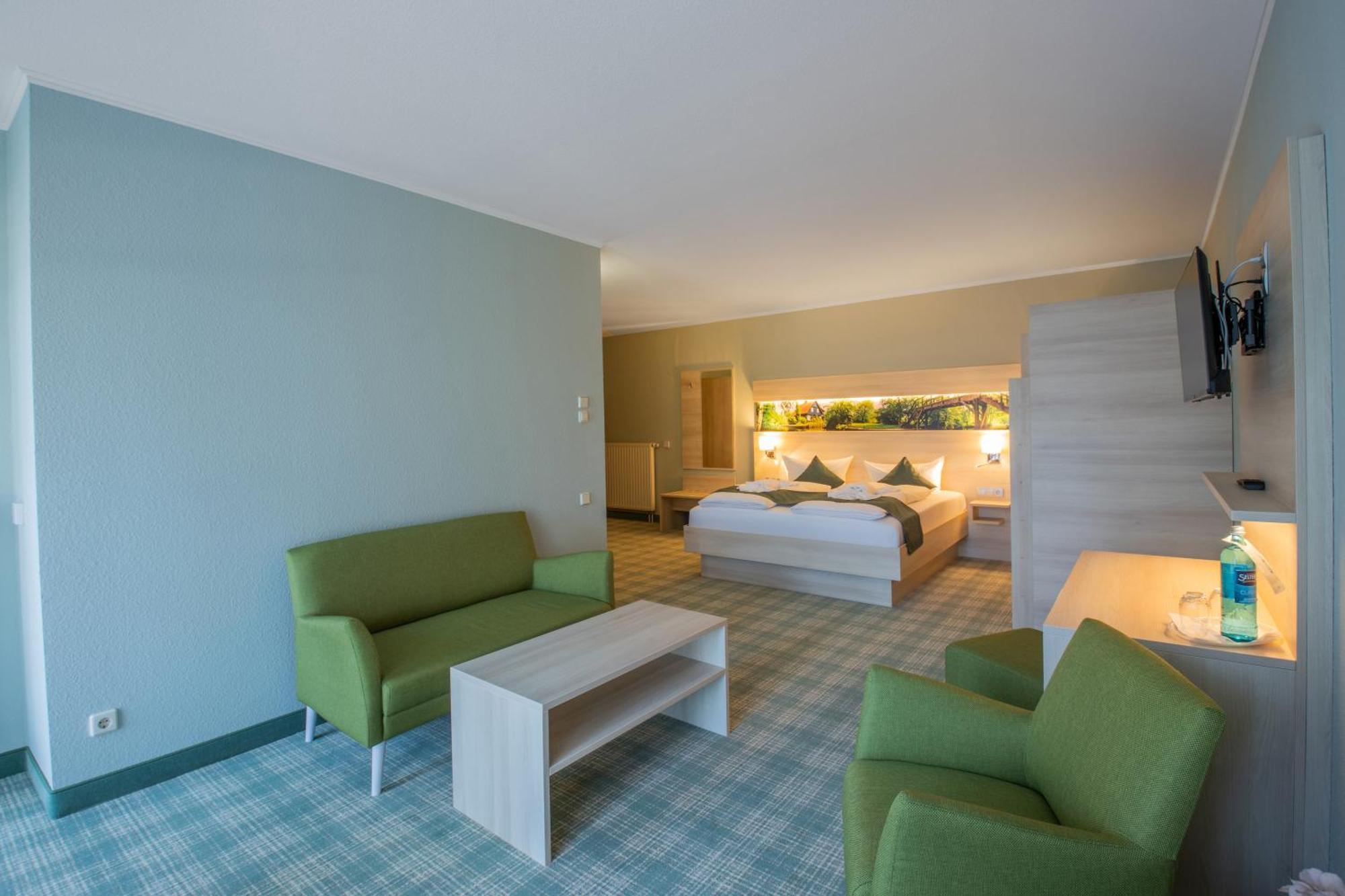 Ferien Hotel Spree-Neisse Neuhausen  Екстериор снимка